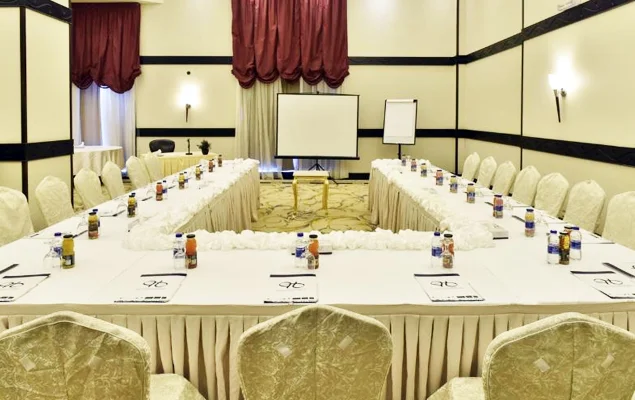 Awaliv-International-Hotel-13