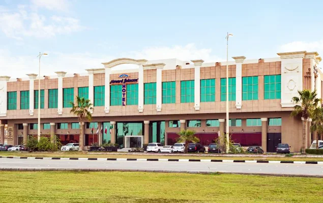 Howard-Johnson-Hotel-Dammam-2