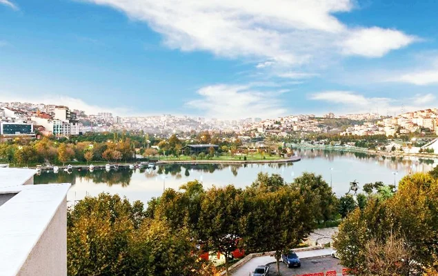 Ramada-By-Wyndham-Istanbul-Golden-Horn-5