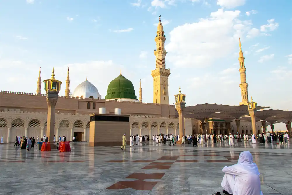 Al-Masjid an-Nabawi in Madinah