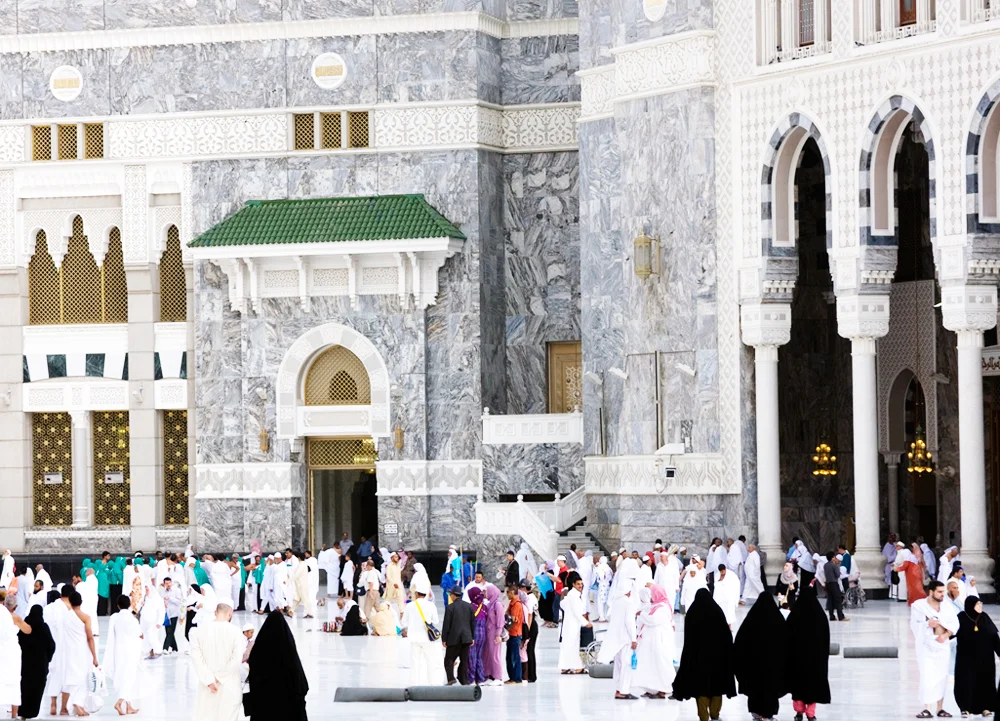 Best Month to go Umrah