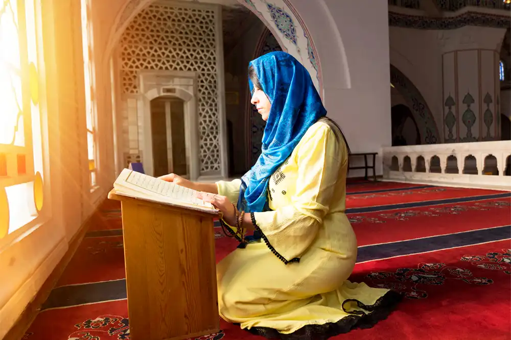 Benefits of Fajr Prayer According to the Quran
