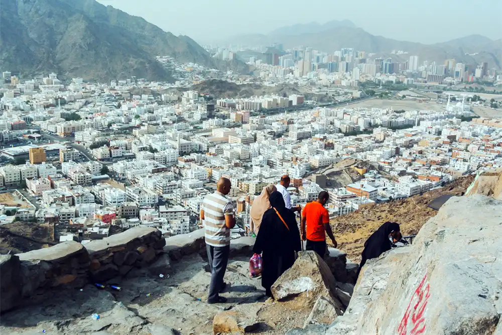 Go to the Jabal al-Noor