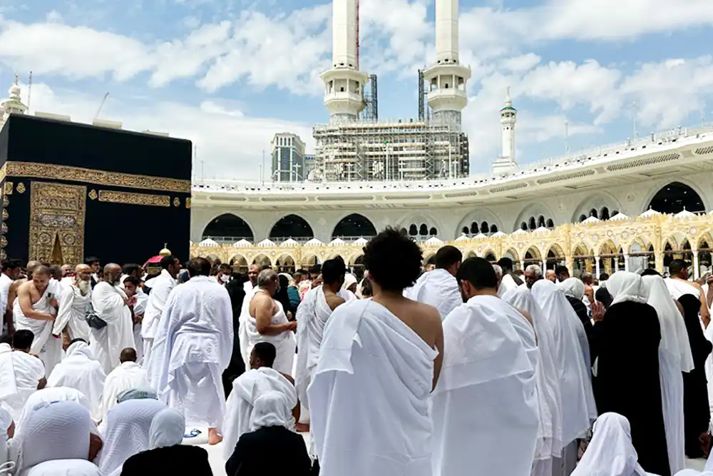 Performing the Hajj in Mecca