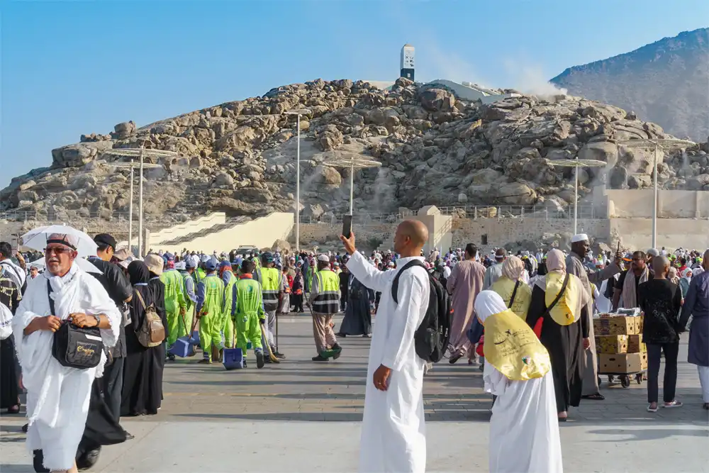 Pray at Arafat