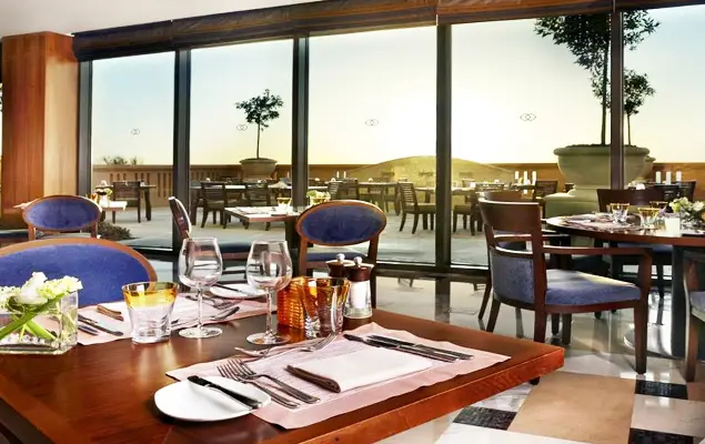 sofitel-dubai-jumeirah-beach-2
